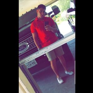 Meet your Posher, Noe